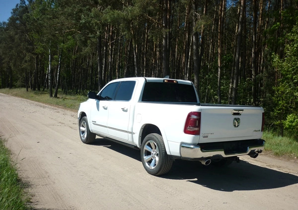 Dodge RAM cena 199000 przebieg: 62000, rok produkcji 2021 z Człuchów małe 172